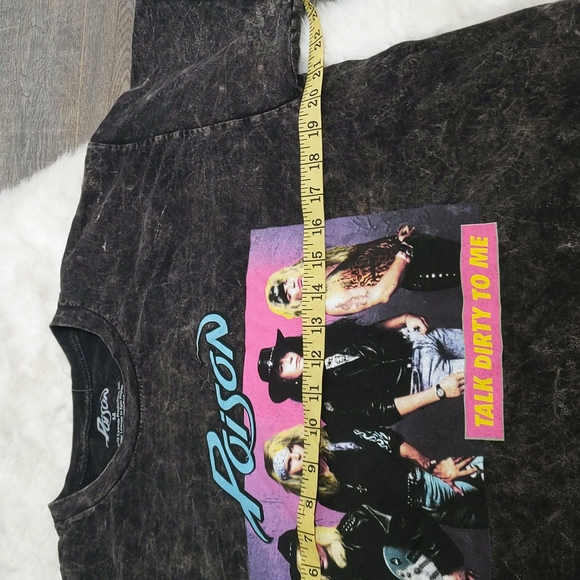 CYANIDE PRODUCTIONS Poison Rock Band "Talk Dirty To Me" Graphic Tee ~ NWOT - Picture 7 of 8
